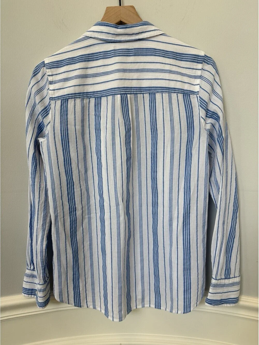 J.Crew Blue/White Striped Woven Cotton Button-Up Long Sleeve Shirt Men's S